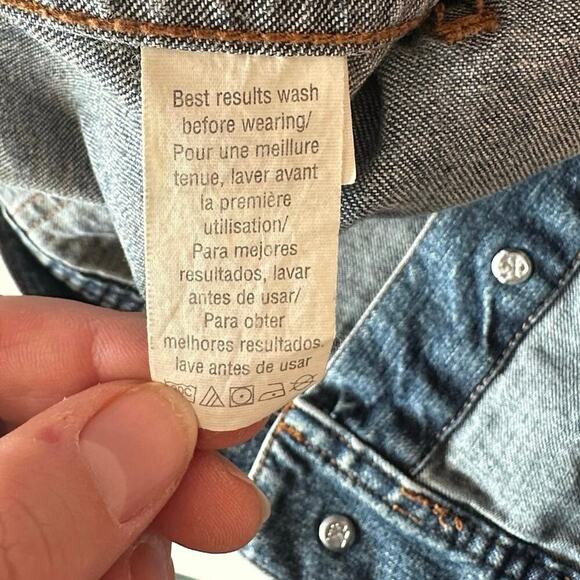 Vintage Calvin Klein Jeans Denim Jean Jacket Size M Wardrobe Staple Casual - Picture 11 of 11